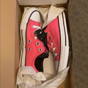 Pink Converse NWTIB 12 Girls Juniors